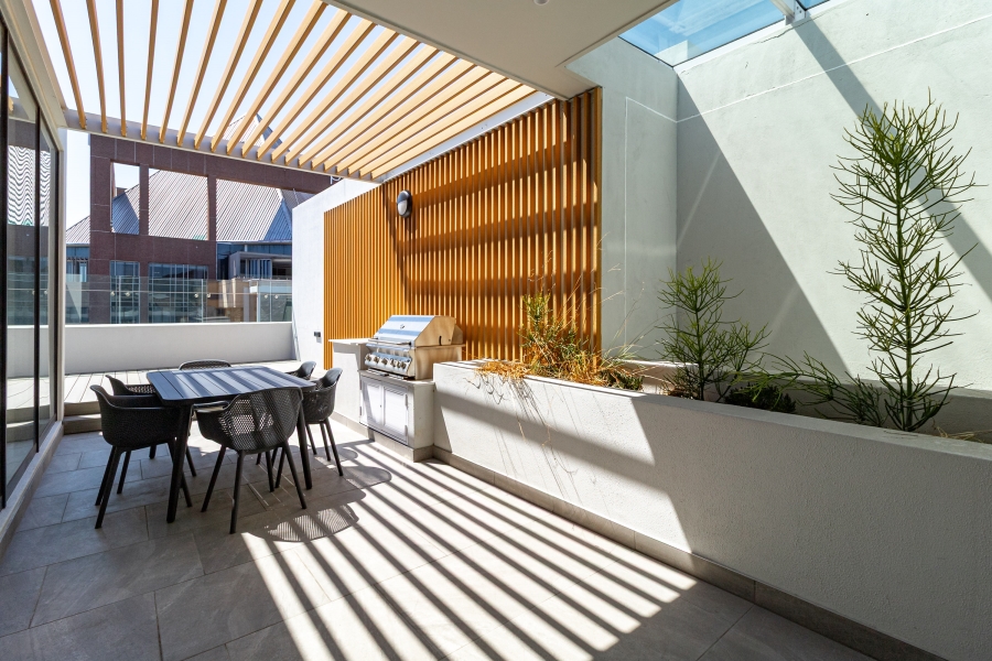 2 Bedroom Property for Sale in Cape Town City Centre Western Cape